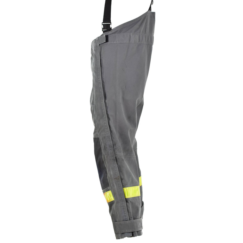 Pantaloni di protezione grigi tedeschi autentici resistenti al calore aramide bavaglino e parentesi graffe