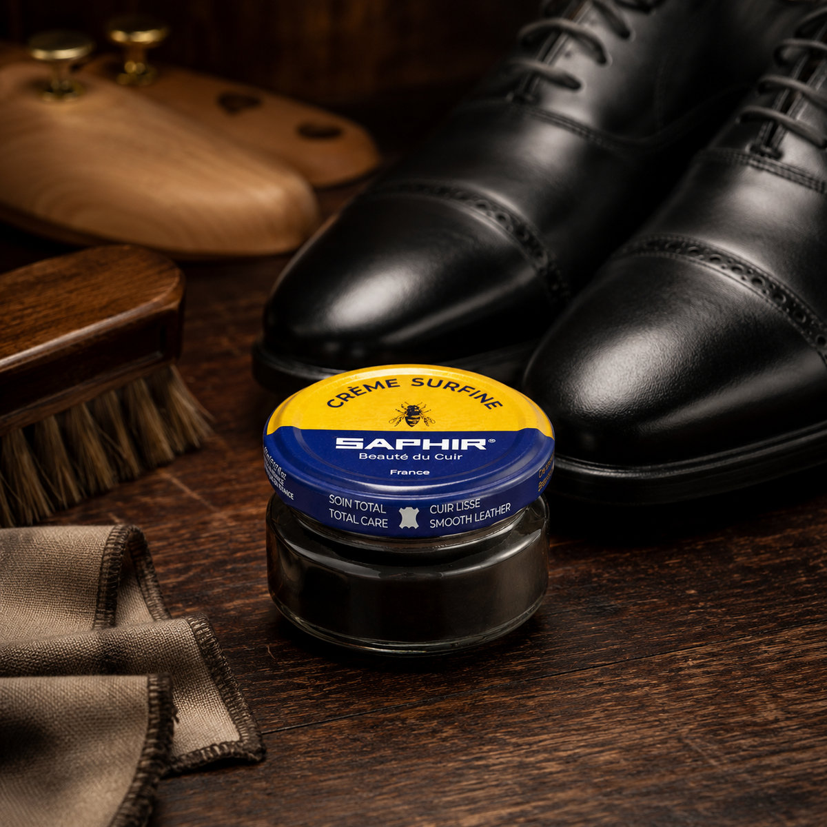 Saphir Crème Surfine Cirage Chaussures Cuir 50 ml Soin Cire D'abeille Noir