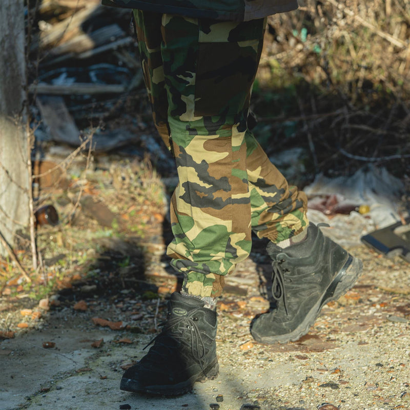 Pantalones de carga militar italiano originales Combate de bosque de camuflaje de camuflaje Noche Nuevo