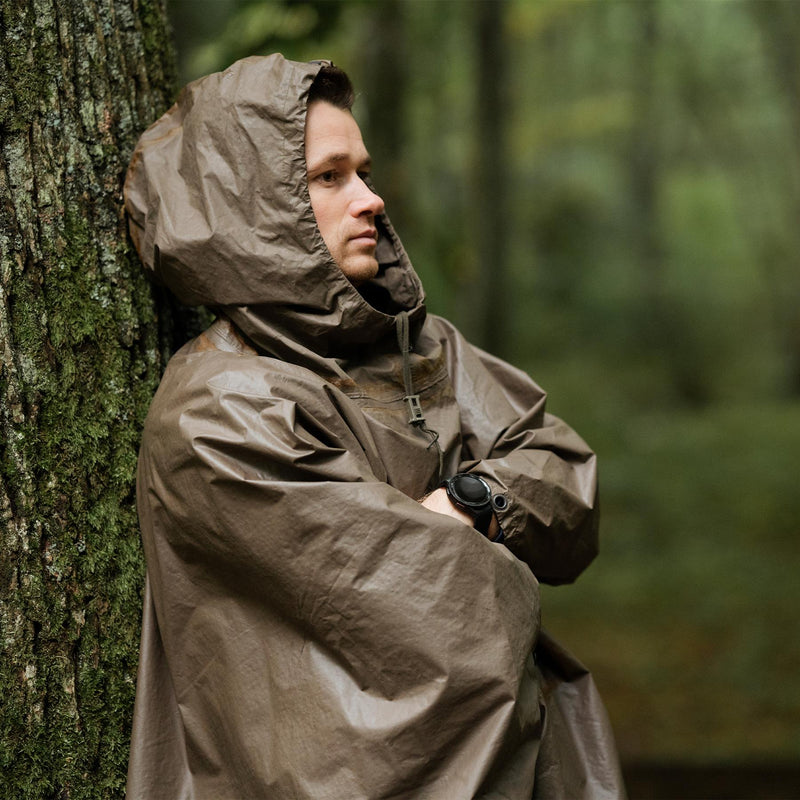 Esercito tedesco piovoso piovoso poncho impermeabile di oliva con cappuccio Cape