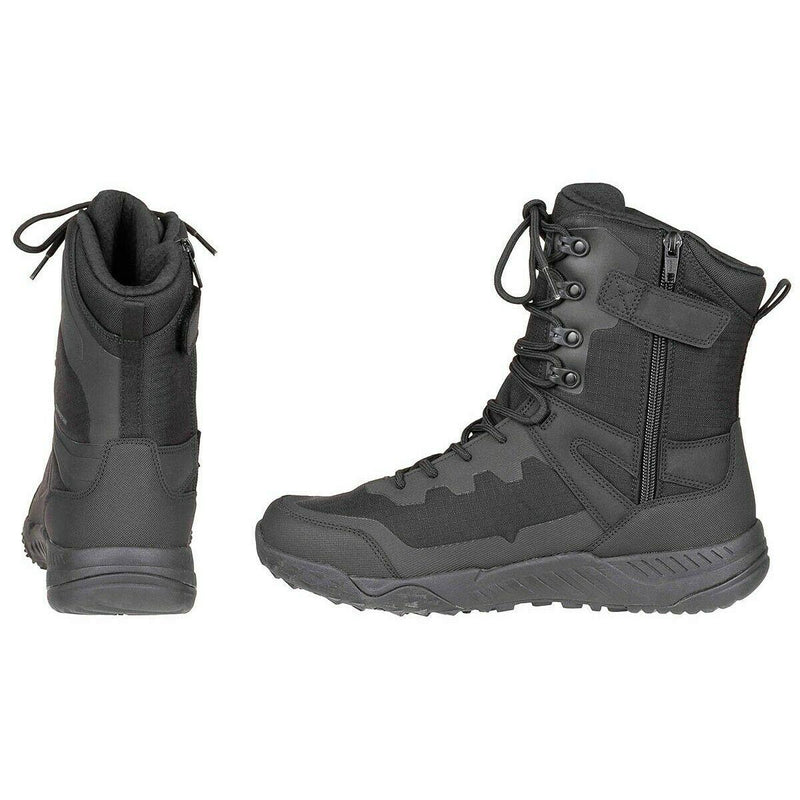 Bottes de combat imperméables Magnum Ultima 8.0, chaussures de randonnée légères et de trek noires
