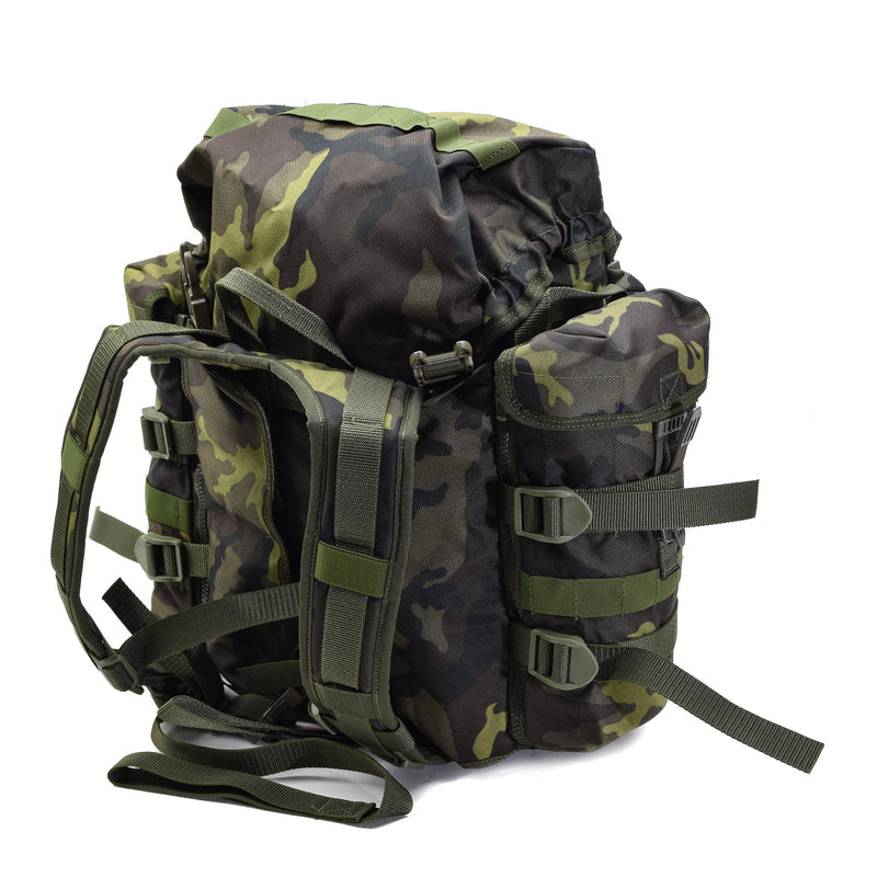 Sac à dos militaire d'origine tchèque Molle à dégagement rapide Woodland Camo 30l