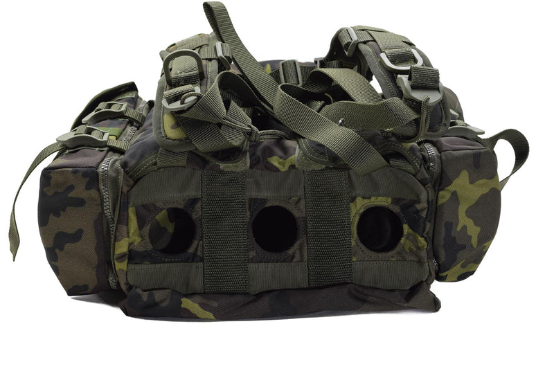 Sac à dos militaire d'origine tchèque Molle à dégagement rapide Woodland Camo 30l