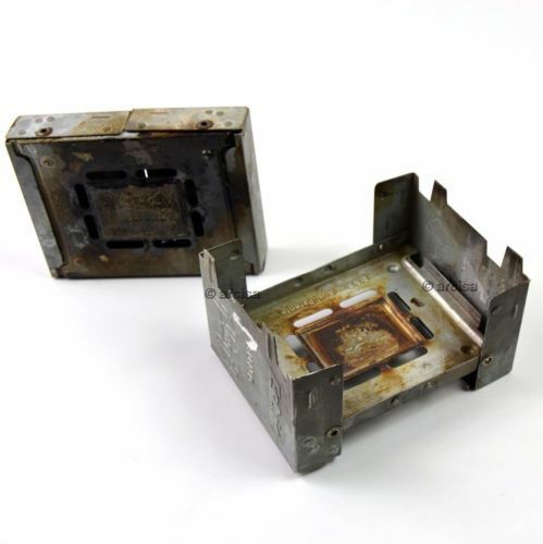 Vintage ESBIT-Aluminium-Klappkocher, der von der Bundeswehr verwendet wird, kompakt und leicht für Camping und Bushcraft.