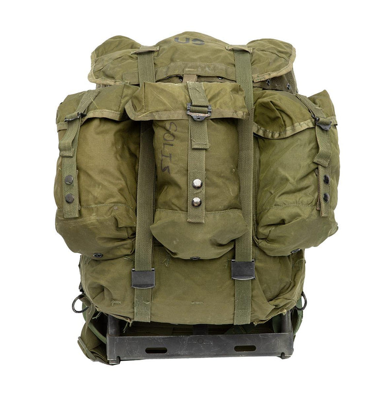 Vintage U.S. military ALICE type backpack in olive green with three outer pouches and metal frame support, 50L capacity waterproof design.