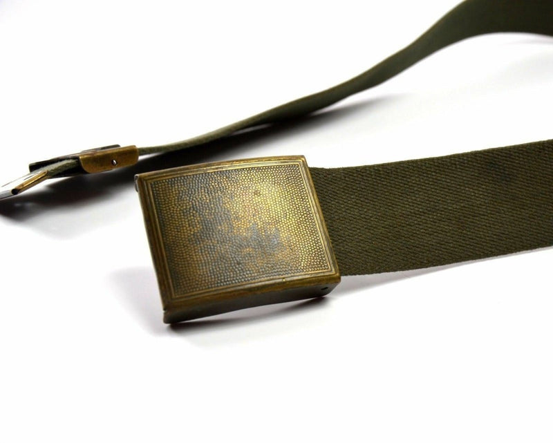 Close-up of German army tactical belt with sturdy brass buckle and heavy-duty olive green webbing strap.