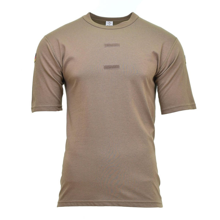 T-shirt wojskowy Leo Kohler w kolorze khaki zaprojektowany jako lekka, oddychająca warstwa podstawowa dla żołnierzy i do użytku na zewnątrz