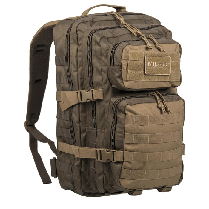 Zaino tattico MIL-TEC U.S. Assault Ranger oliva da 20 litri con scomparti multipli e cinghie regolabili per escursioni e trekking.