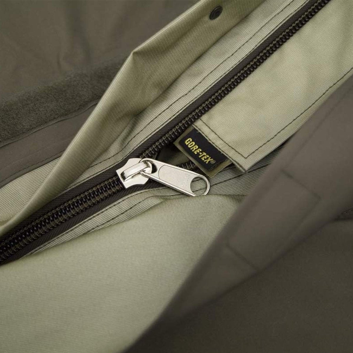 Originele Oostenrijkse Militaire Slaapzakhoes Gore-Tex Waterdicht Olijf