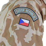 Chaqueta parka a prueba de viento original del ejército checo bdu desert camo excedente militar nuevo