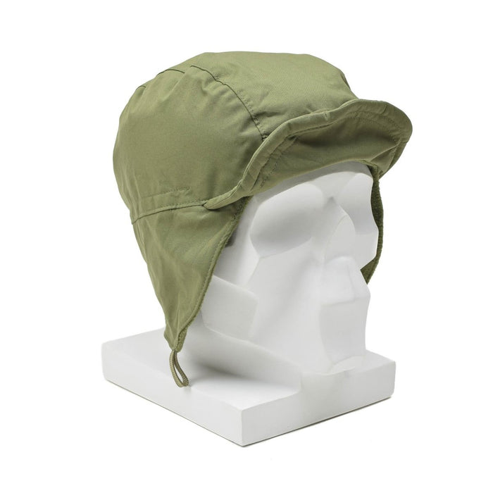 Gorro de paracaidista holandés original en color verde oliva con orejeras y ala, diseño resistente al viento y al frío.