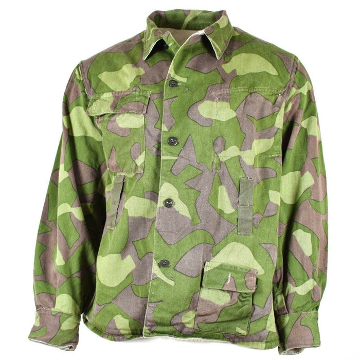 Originale Wende-Camouflage-Uniformjacke M-62 der finnischen Armee in großer Größe mit grünem Waldmuster und mehreren Taschen