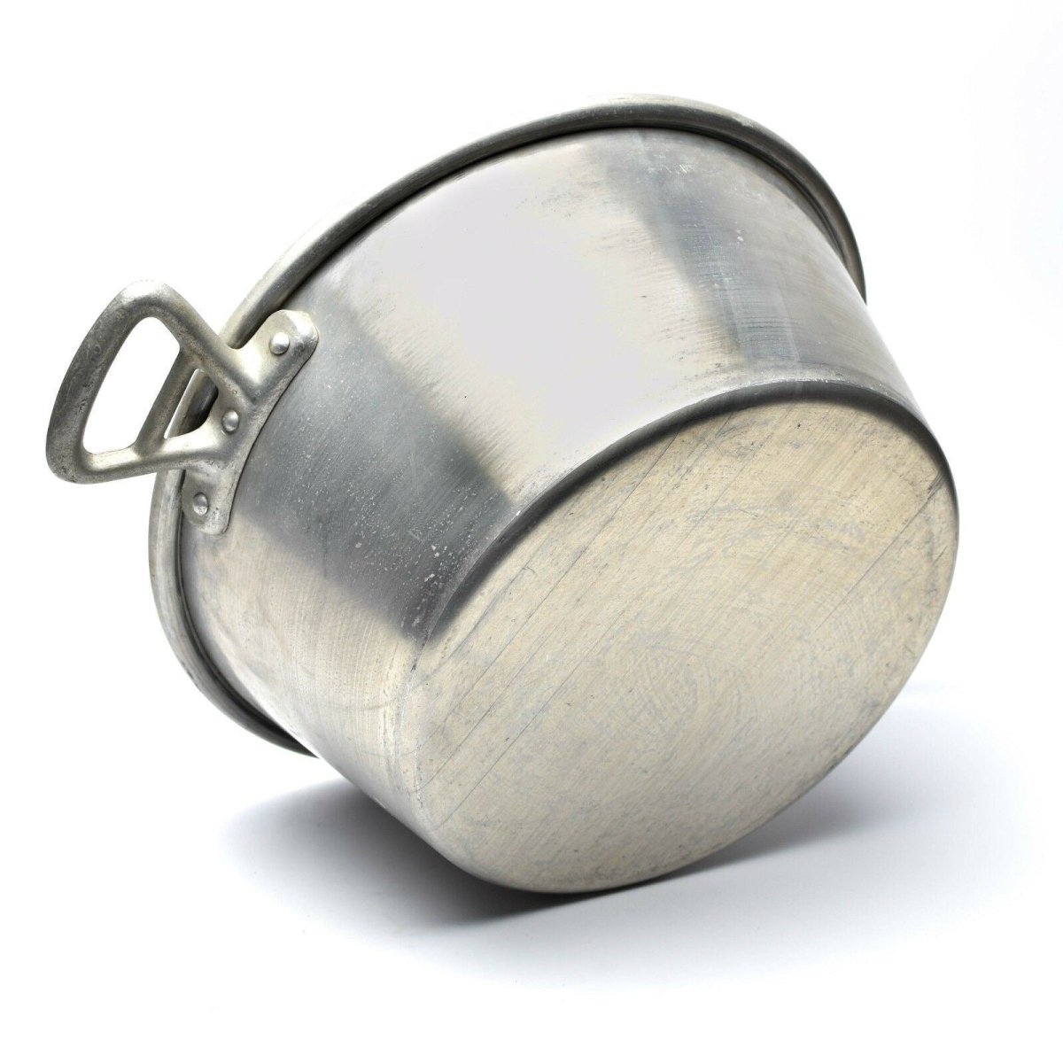 Großer Kochtopf der französischen Armee, original. Kochtopf aus Aluminium für das Militär