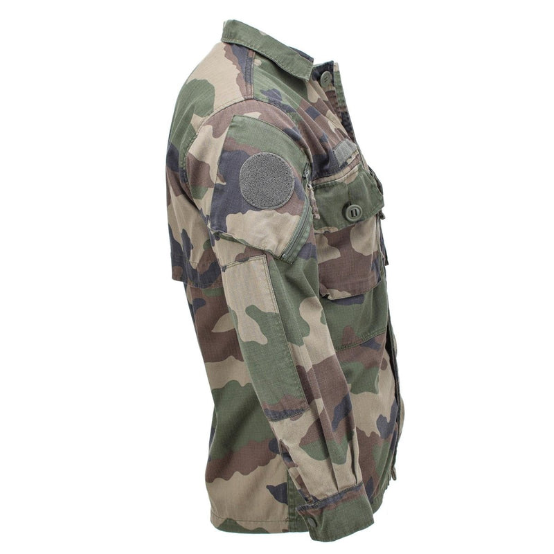 Peau de cuir de cerf - Brun acajou - Cuir en Stock Peau de cuir de cerf - Brun acajou - Cuir en Stock