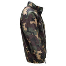 Chaqueta impermeable militar húngara original con capucha enrollable y solapa con botones M93 Camo con estampado de camuflaje para uso táctico y al aire libre