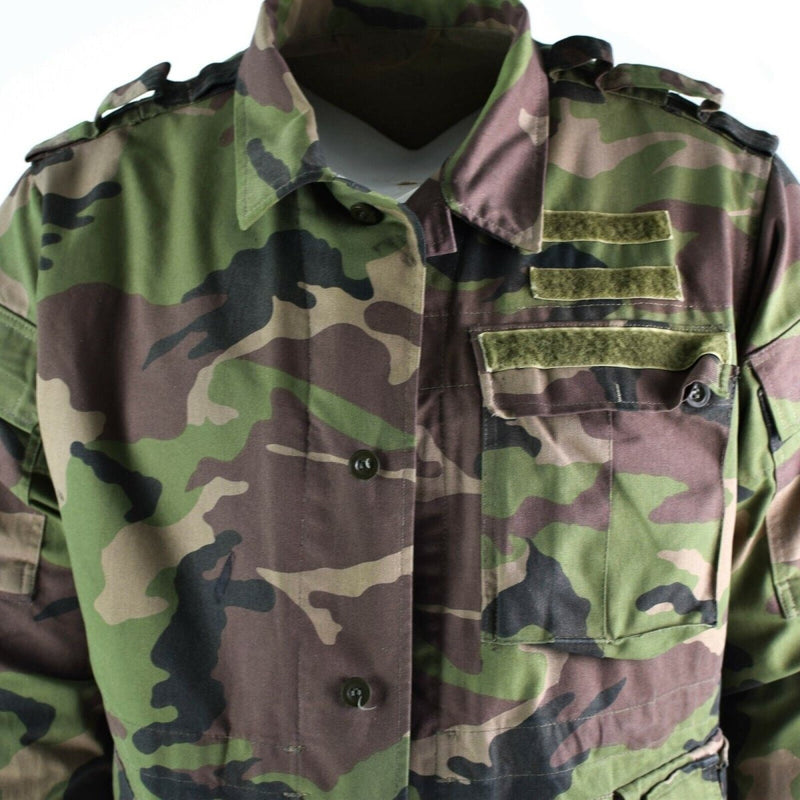 thumbnail image 2 of Vintage Slovakian Army M97 Field Jacket – Men's Military Surplus BDU In Camo 2 of 5